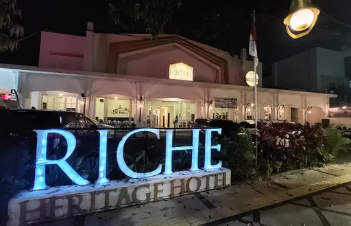 Hotel Heritage